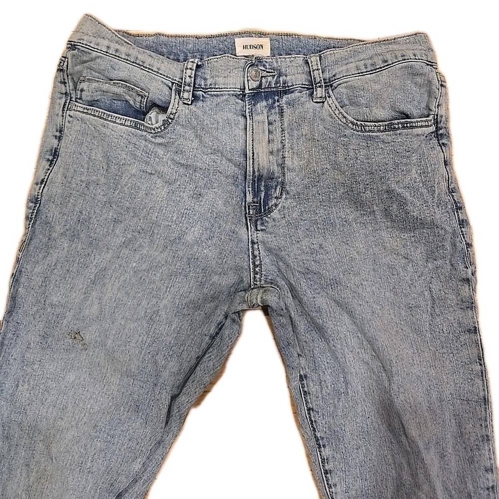 Hudson skinny-fit jeans in a light-wash denim finish 33 X 32